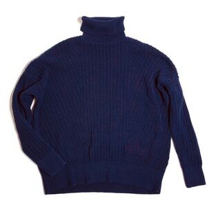 Lord and Taylor L boxy turtleneck sweater